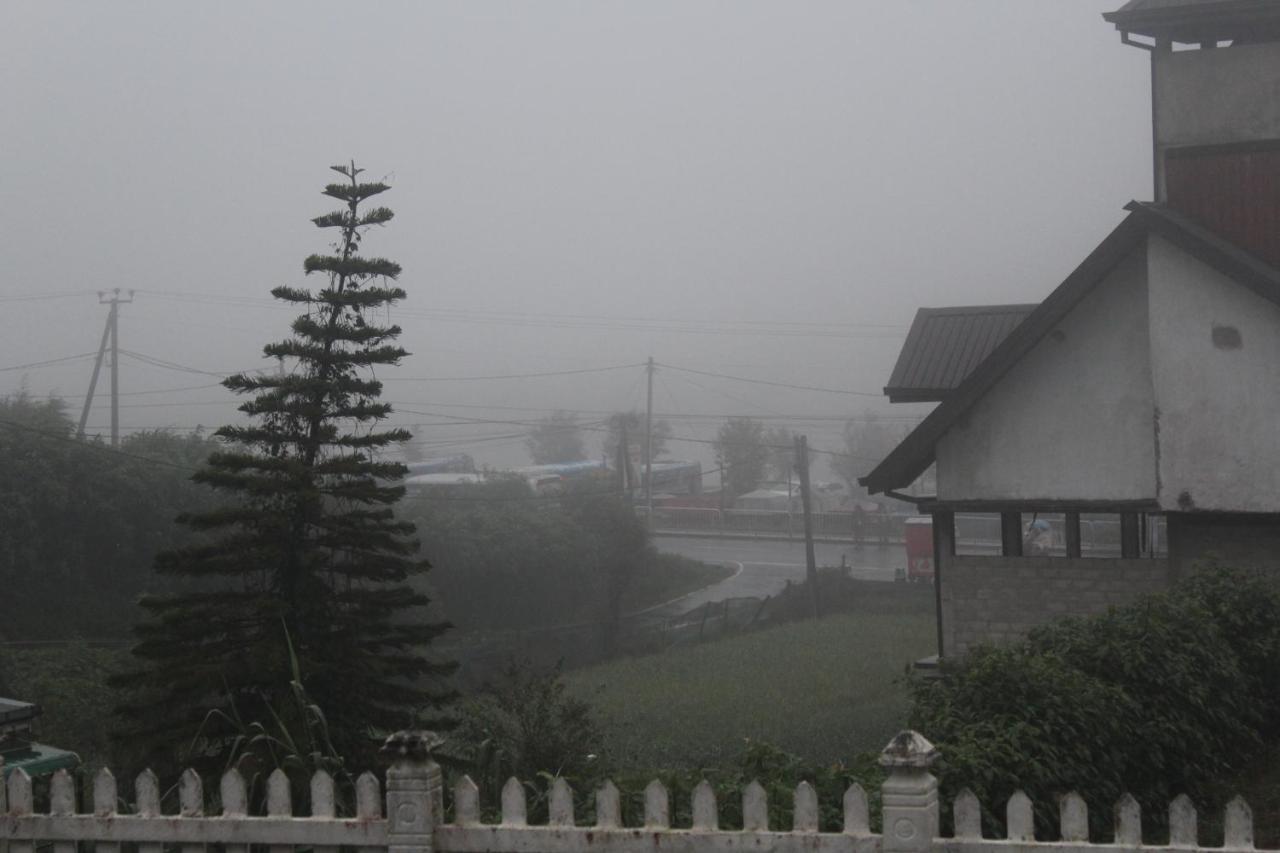 Maha Royal Hotel Nuwara Eliya Luaran gambar